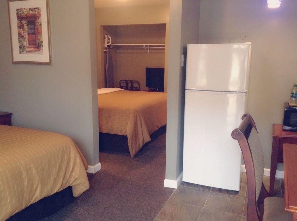 Jefferson Inn And Suites מראה חיצוני תמונה