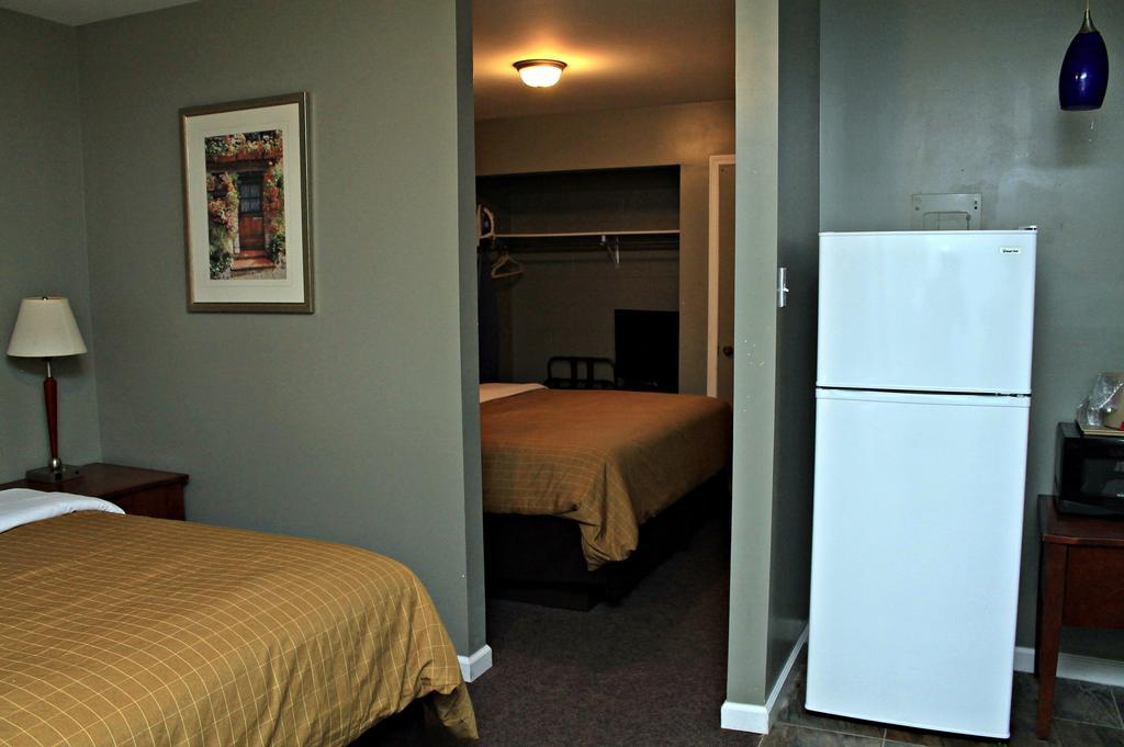 Jefferson Inn And Suites מראה חיצוני תמונה