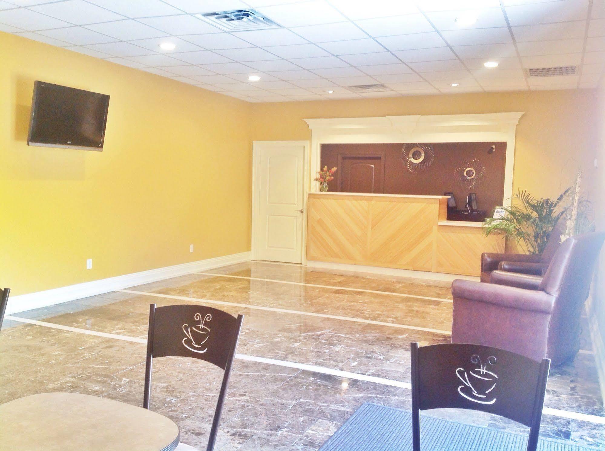 Jefferson Inn And Suites מראה חיצוני תמונה